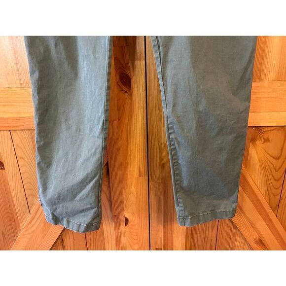 Gap Womens Girlfriend Khaki Cropped Pants Green Pockets Size 8 (5308) - Picture 3 of 8